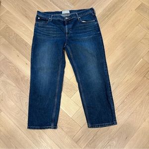 🌟 Everlane Low Rise Shortie Jean in a Stunning Dark Ink Wash - Size 32! 💫